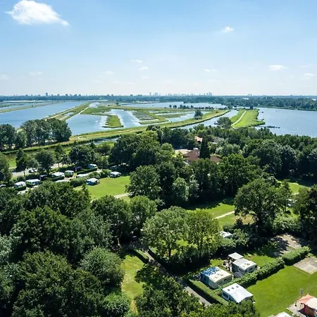Deluxe Canal-side Hébergement de vacances